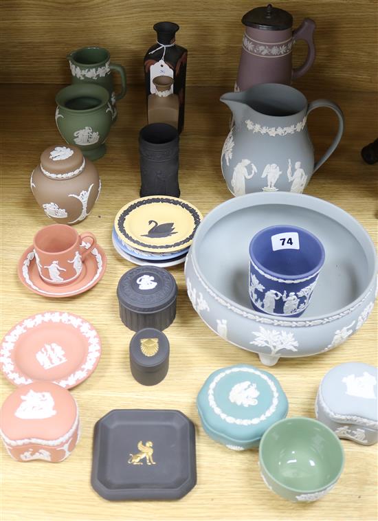 A collection of mixed coloured Jasperware